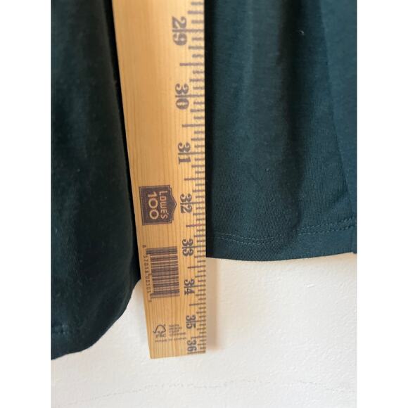 Forever 21 emerald green fit and flare dress with scoop neck size small - Picture 2 of 4